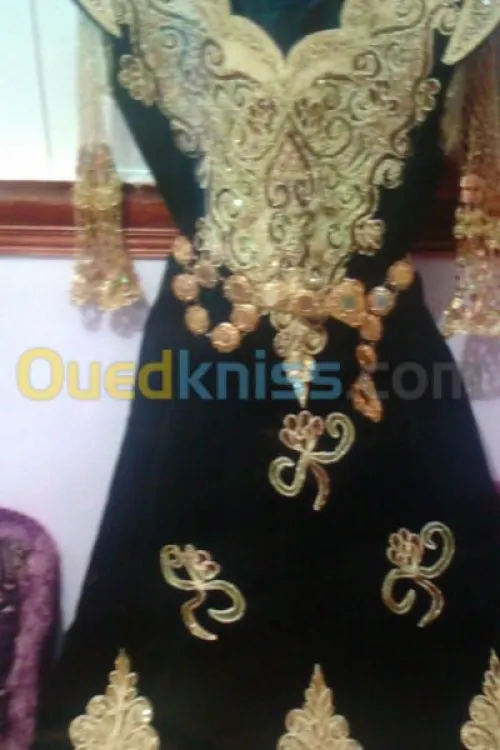 rchim hanna + masques du corp