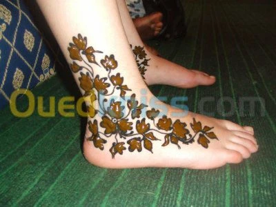 rchim hanna + masques du corp