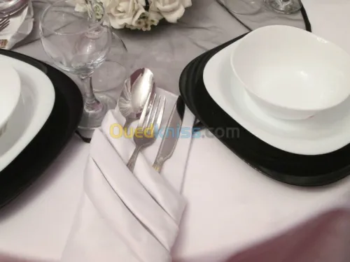 Décoration ( habilleuse de mariée )