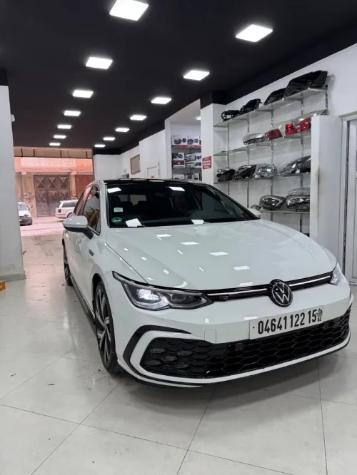 Volkswagen Golf 8 2022 R-Line