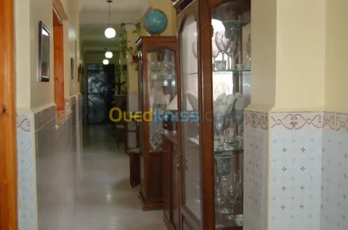 restaurant,  cafe ,reunion 