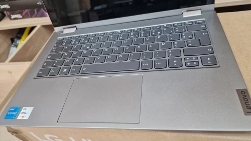 Lenovo Yoga 14" tactile 360 - i5 13eme - 16 Go - nvme 256 go