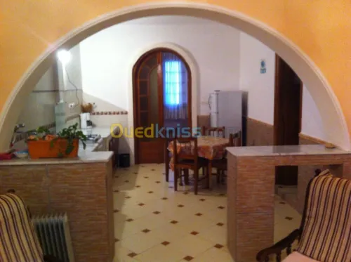 Location Appartement F3 Oran Bousfer