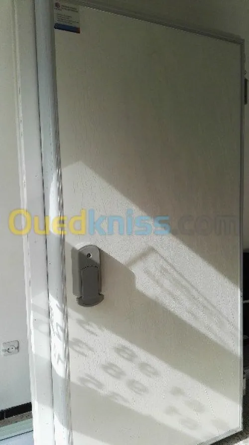 FABRICATION DE MATERIEL FRIGORIFIQUE 