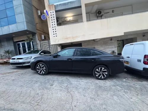 Volkswagen Passat 2025 Pro