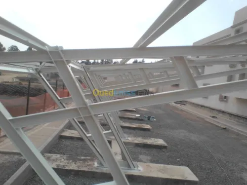 fabrication charpente et pose panneaux