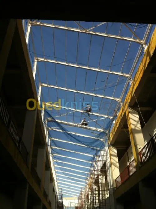 fabrication charpente et pose panneaux