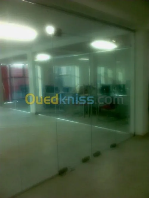 facade verre verre trempé