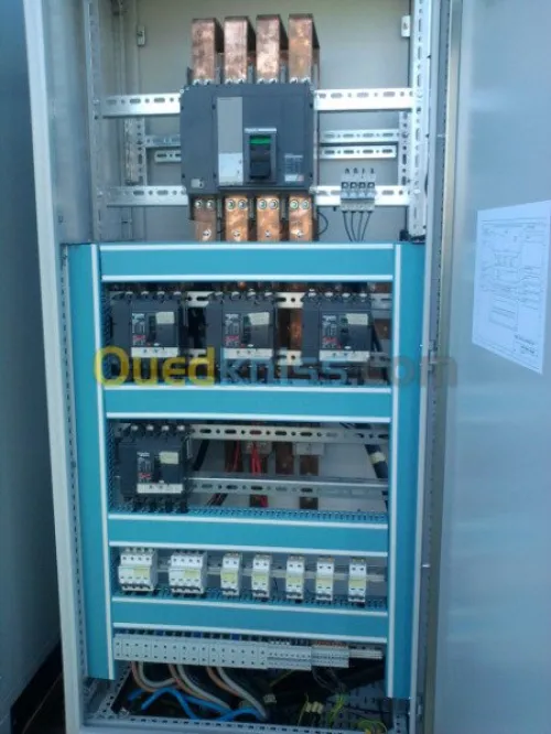 INSTALLATION  MAINTENANCE  ELECTRICITE