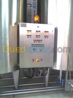 INSTALLATION  MAINTENANCE  ELECTRICITE
