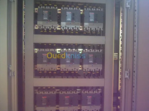 INSTALLATION  MAINTENANCE  ELECTRICITE