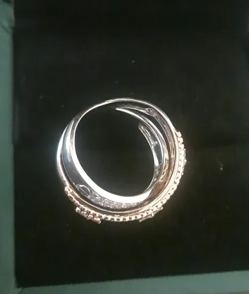 Bague Or 18k 750 Blanc et Rose et Diamants. Modèle Van Cleef & Arples