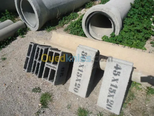 tuyaux en béton armé CAO parpaings 