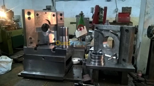 moule d'injection plastique 