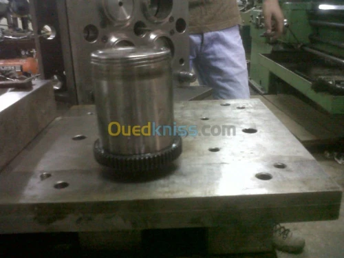 moule d'injection plastique 