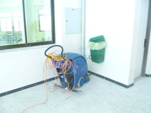 SERVICES DE NETTOYAGE ET DESINFECTION 