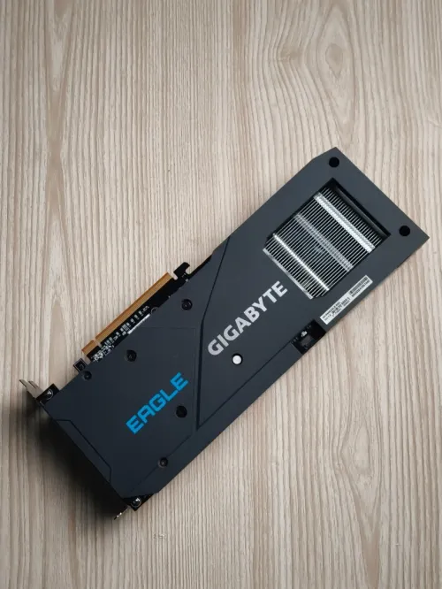 Gigabyte eagle rx6600 08