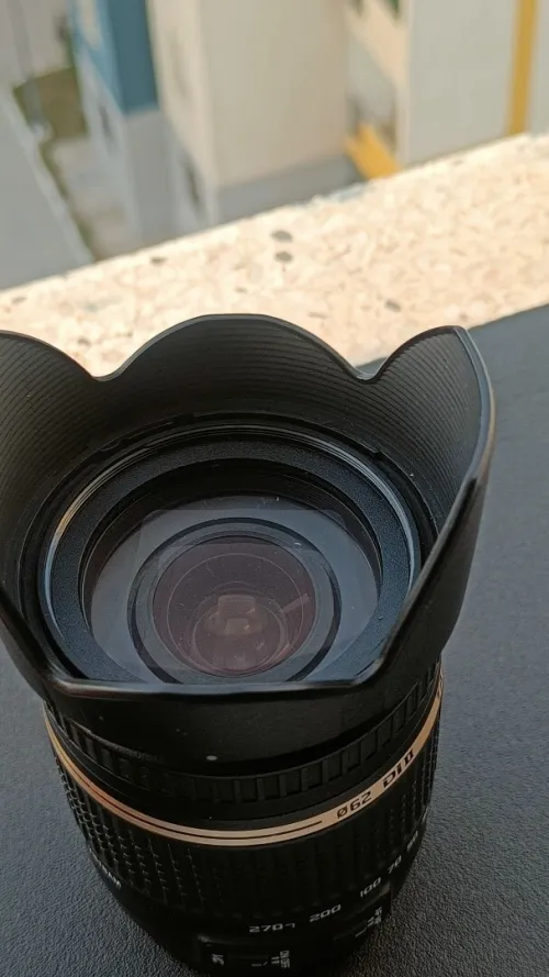 Objectif TAMRON 18-270mm f/3.5-6.3