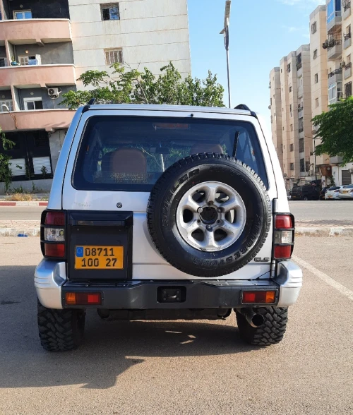 Mitsubishi Pajero Court 2000 Pajero Court