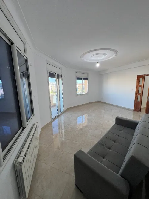 Location Appartement F4 Alger Ain benian