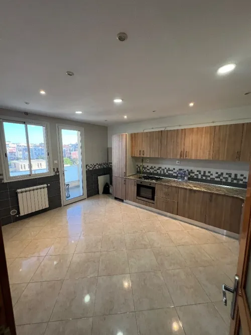 Location Appartement F4 Alger Ain benian