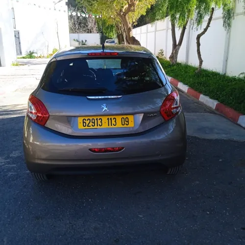 Peugeot 208 2013 208