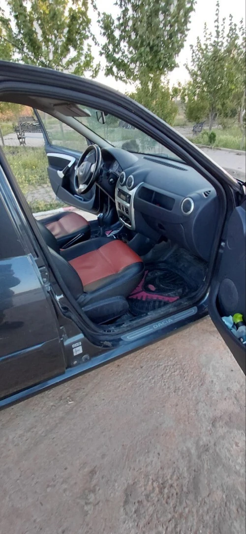 Dacia Logan 2012 