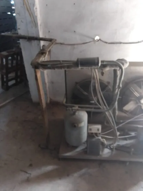 Machines a Injection Plastique DISPONIBLE