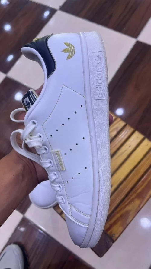 Stan smith