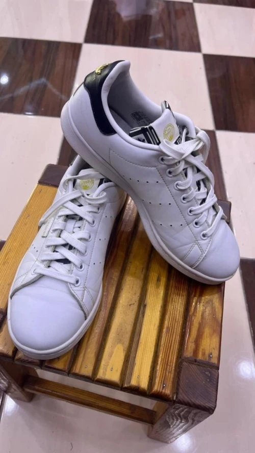 Stan smith