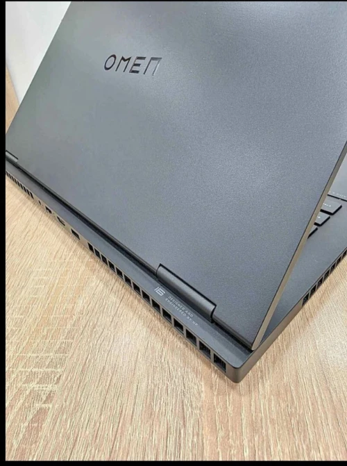 HP OMEN 16 QHD 240 HZ RTX 4060