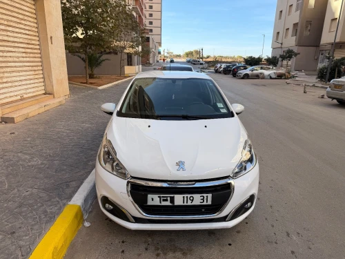 Peugeot 208 2019 Active Facelift