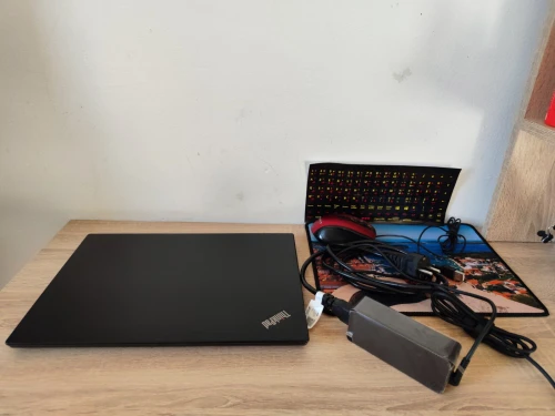 Lenovo Thinkpad X13 Gen1