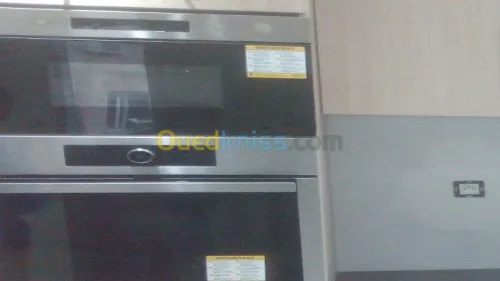 marche contre marche et cuisines 