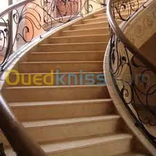 marche contre marche et cuisines 