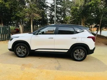 Kia Seltos 2025 1 box