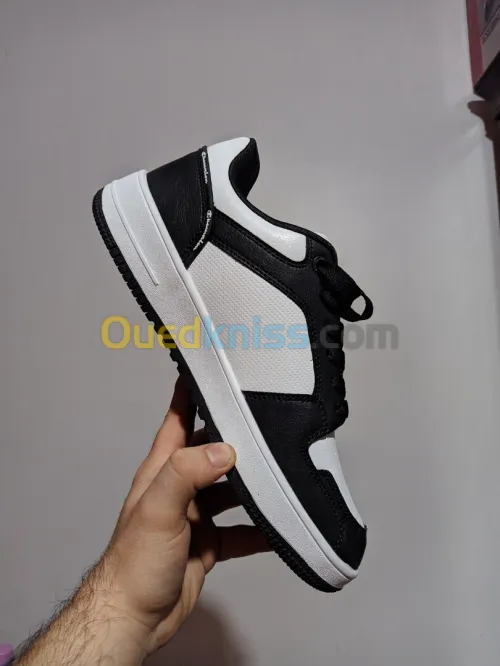 Champion Men's Legacy-Rebound 2.0 Low Sneakers black and white 