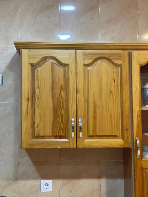Cuisine en bois rouge