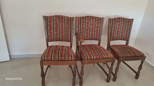 Ensemble banquette d angle et chaises en chêne