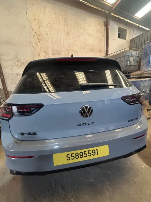 Volkswagen Golf 8 2025 300 tsi