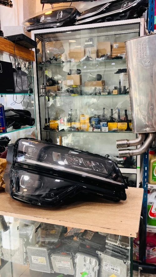 Phare Skoda Karoq 2021-2024 Prodction Allmend