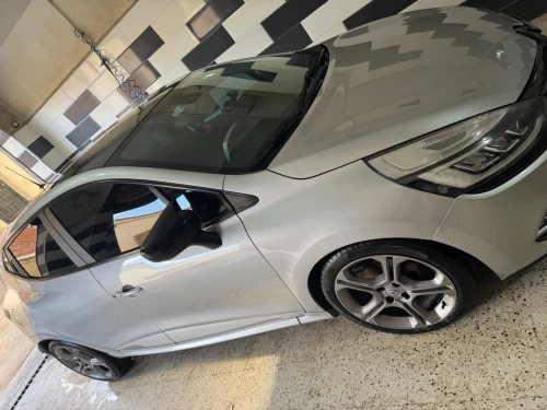 Renault Clio4Gtline 2018 Clio 4 Gt linne