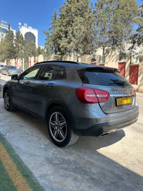 Mercedes GLA 2017 