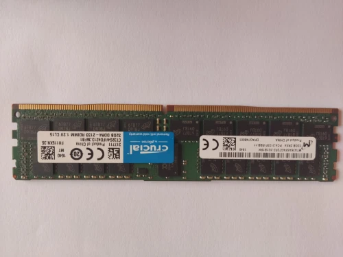 RAM 32GB DDR4 Crucial pour ordinateur de bureau 
