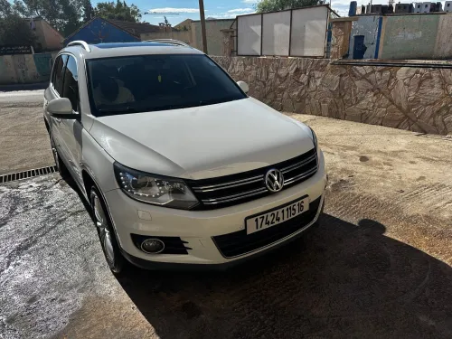 Volkswagen Tiguan 2015 Carat +