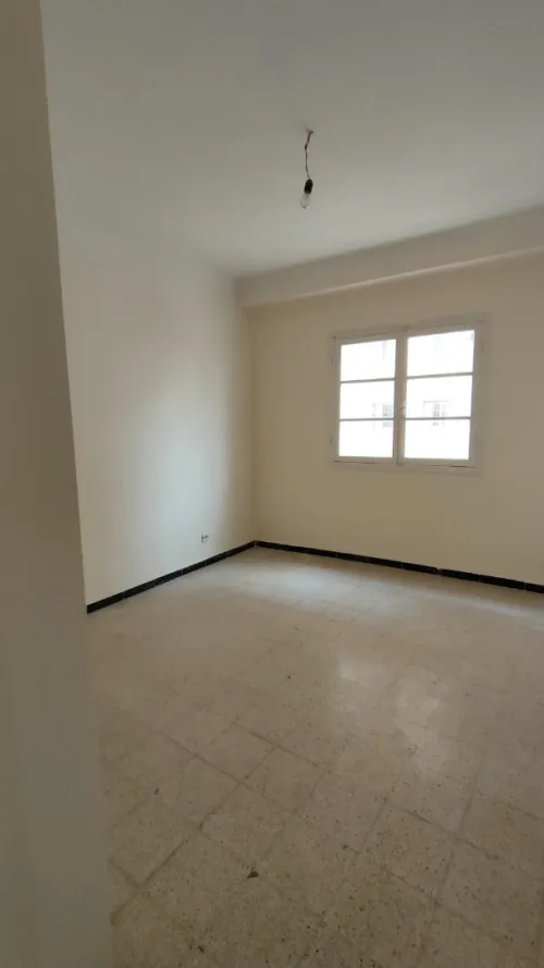 Location Appartement F3 Alger Bab ezzouar