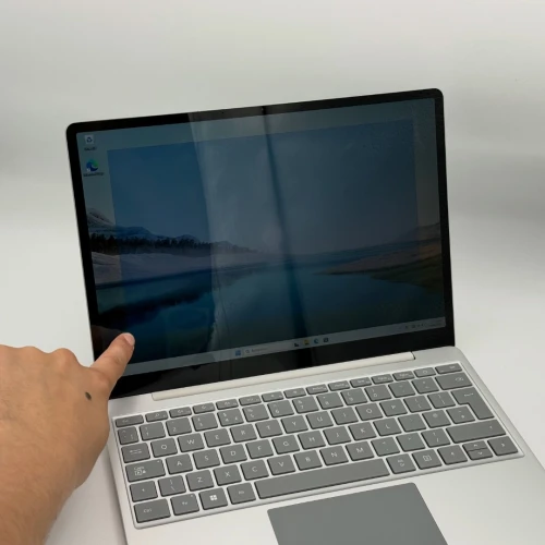 Microsoft Surface Laptop Go 2