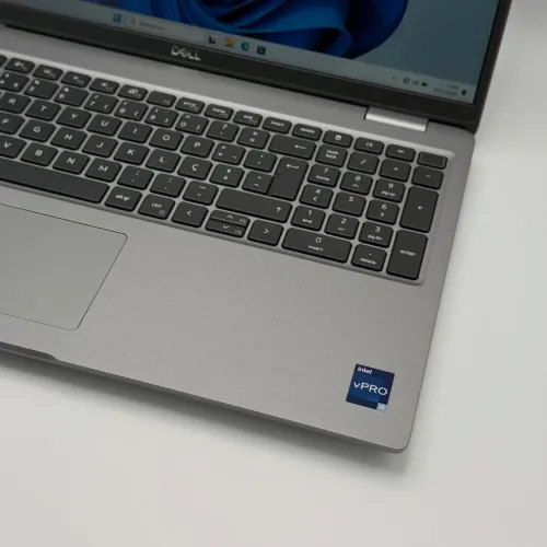 Dell Latitude 5540 / i5-1345U / 16Go DDR4 / 512 SSD / 15.6 FHD