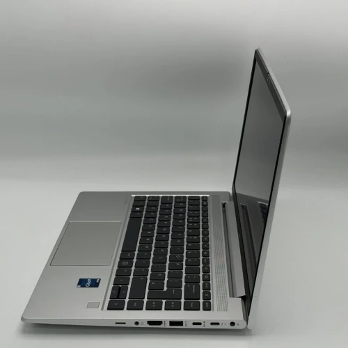 HP ELITEBOOK 640 G10 / 13th i5-1345U vPRO / 16Go DDR4 / 256SSD / 14  FHD