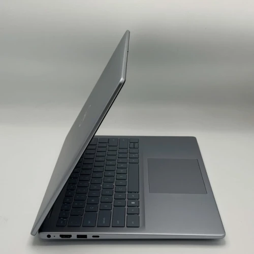 DELL Inspiron 14 5440 / Intel Core 5 120U / 16 Go DDR5 / 512 Go SSD / 14 FHD+
